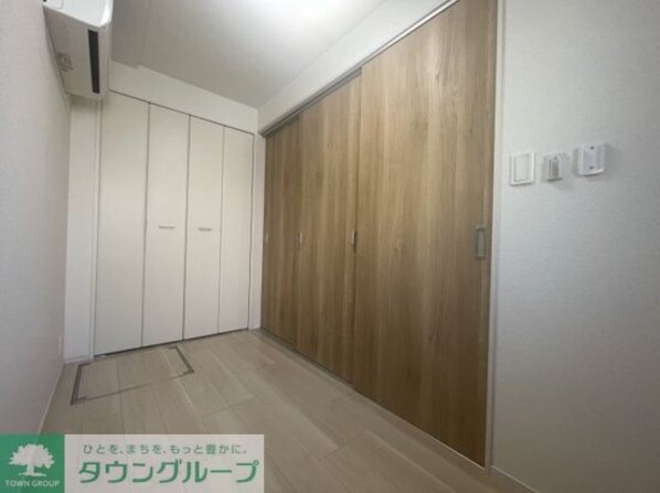 エルファーロ駒沢公園IIの物件内観写真